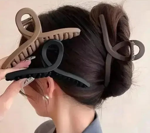 Loop Premium Matte Finish Claw Clip (Multicolour) - Pack of 4