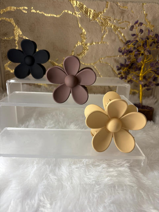 Flower Premium Matte Finish Clawclip - Multicolour - Pack of 3